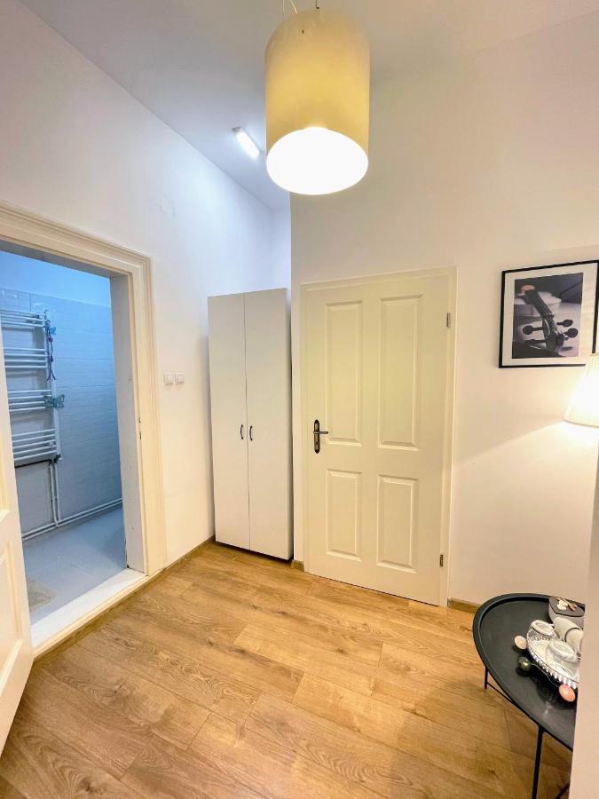 Apartment Plopilor Studios Sibiu Exterior foto
